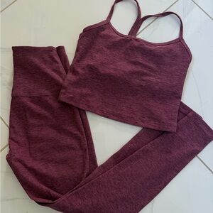 Beyond Yoga Space Dye Women’s Seamless Plum Crop Tank & Legging Set